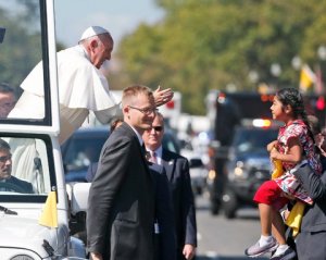 Pool photo by Alex Brandon
